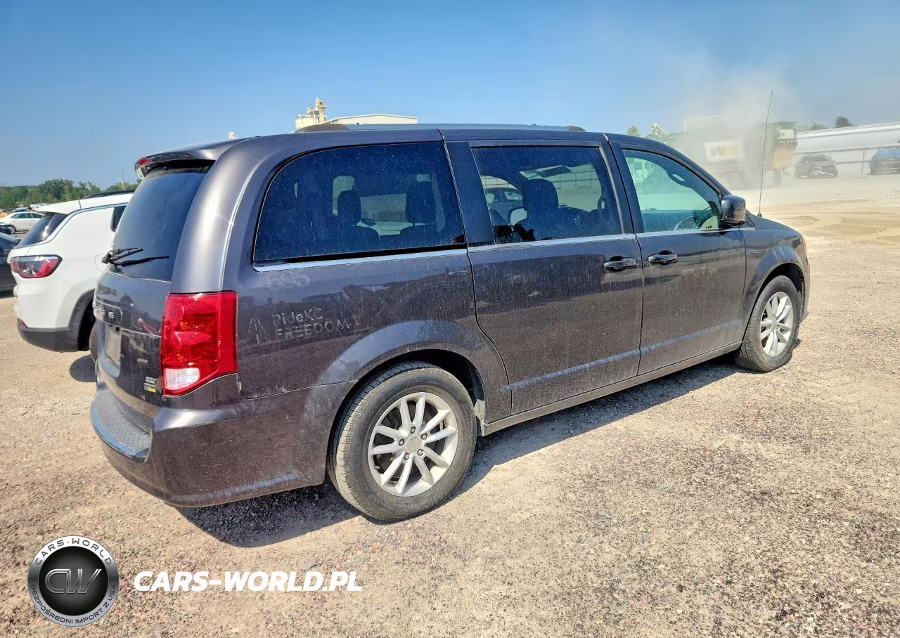 2019 Dodge Grand Caravan Sxt VIN:2C4RDGCG2KR797504 - 3