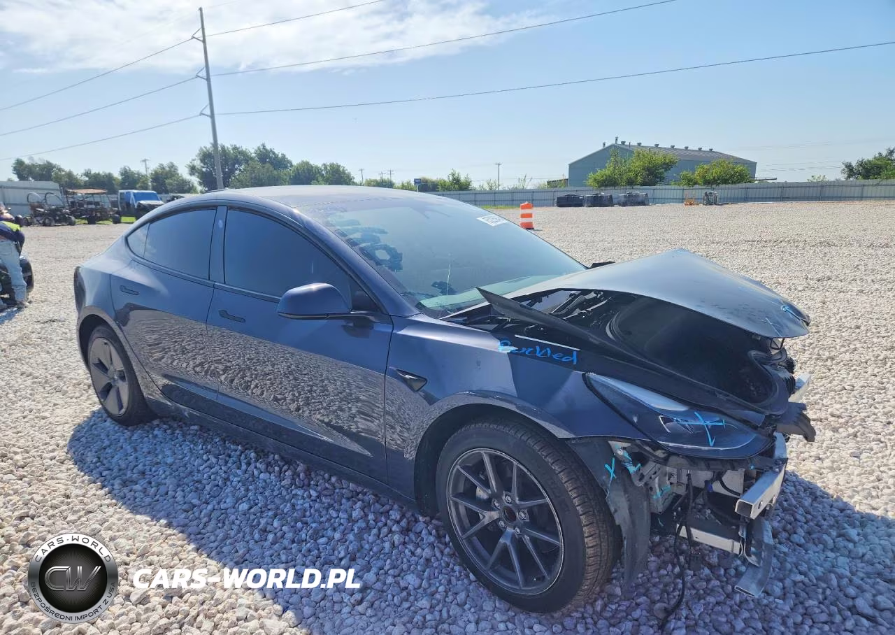 2022 Tesla Model 3 VIN:5YJ3E1EA6NF373123 - 4