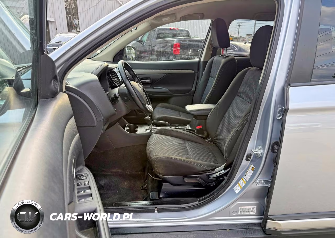 2016 Mitsubishi Outlander Se VIN:JA4AZ3A32GZ018262 - 12