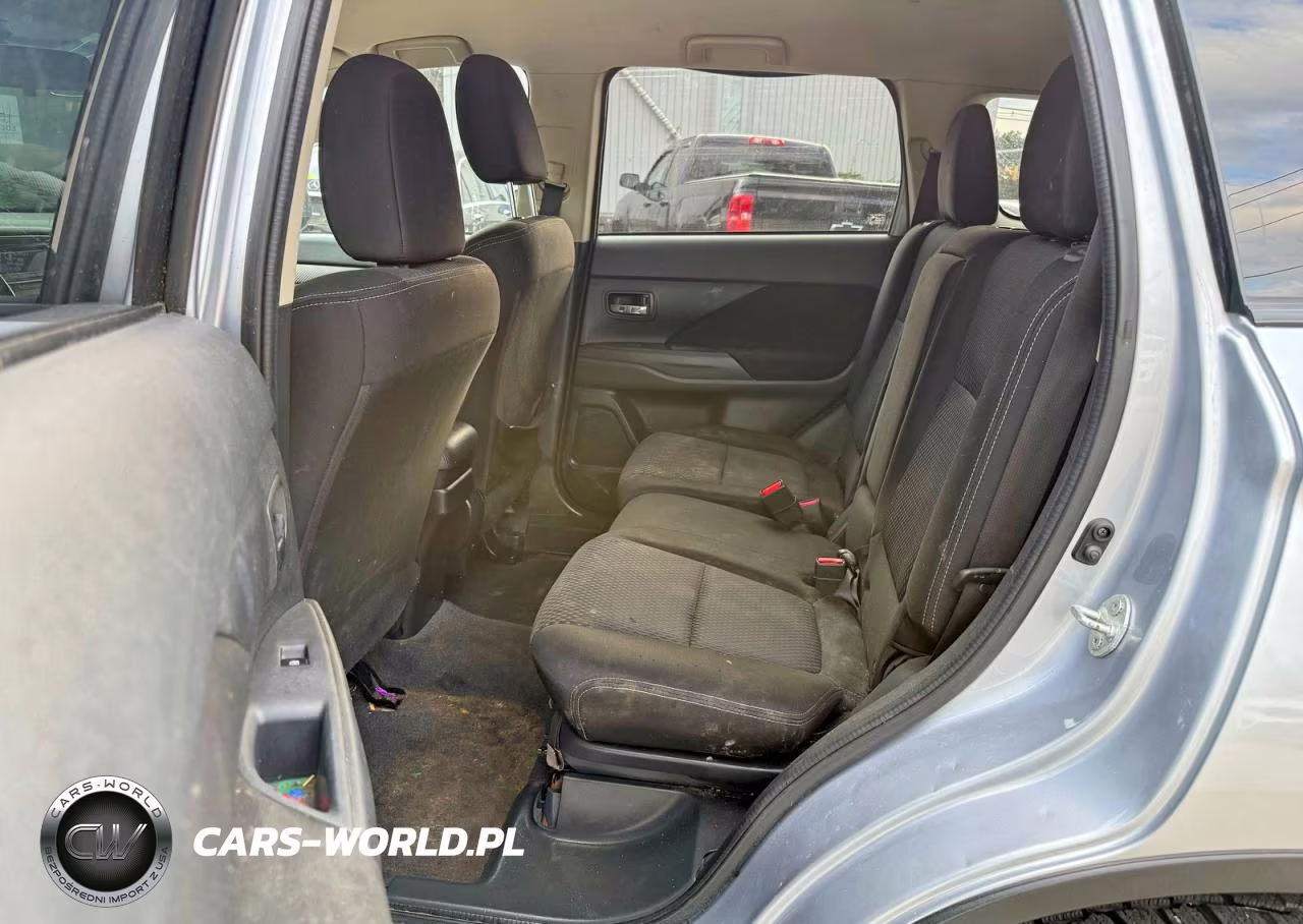 2016 Mitsubishi Outlander Se VIN:JA4AZ3A32GZ018262 - 13