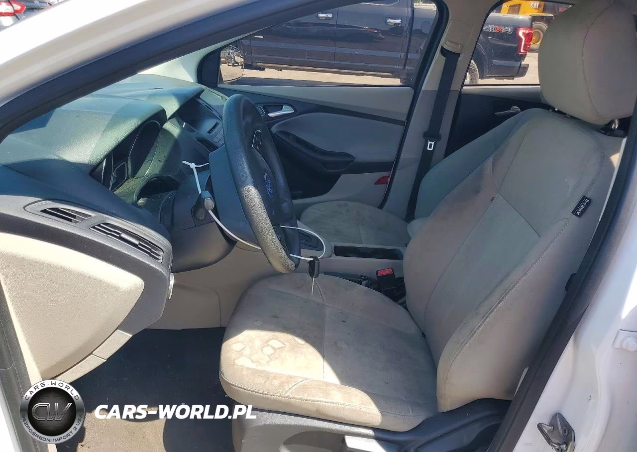2016 Ford Focus Se VIN:1FADP3K22GL291094 - 7