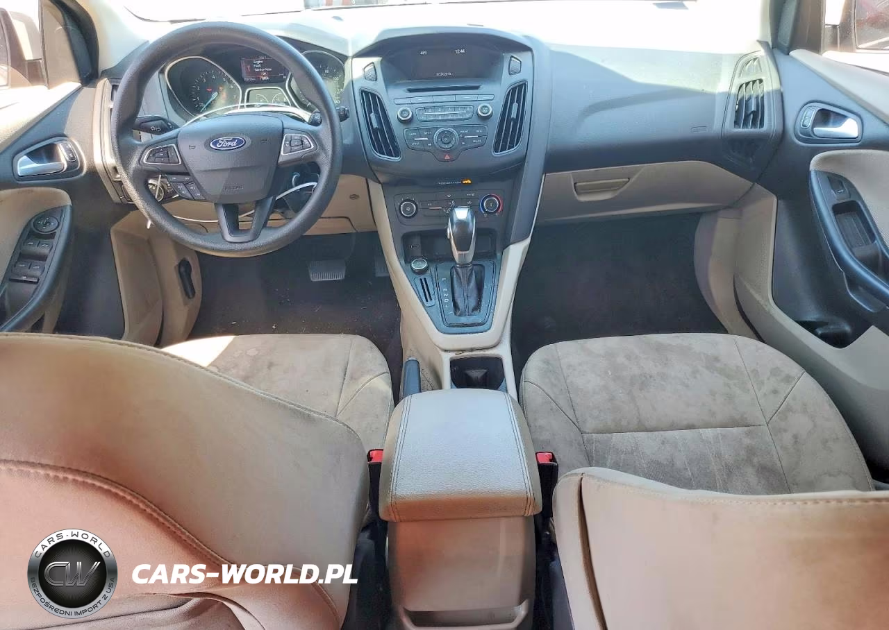 2016 Ford Focus Se VIN:1FADP3K22GL291094 - 8