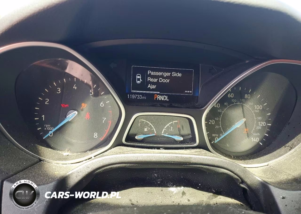 2016 Ford Focus Se VIN:1FADP3K22GL291094 - 9
