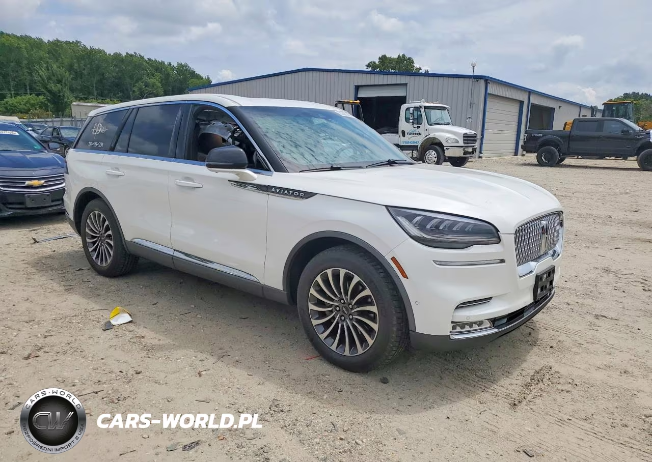 2020 Lincoln Aviator Reserve VIN:5LM5J7XC8LGL27987 - 4