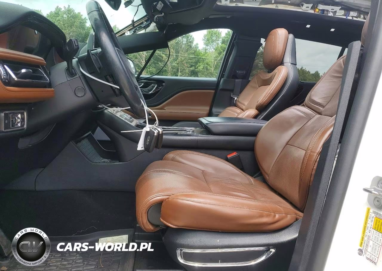 2020 Lincoln Aviator Reserve VIN:5LM5J7XC8LGL27987 - 7