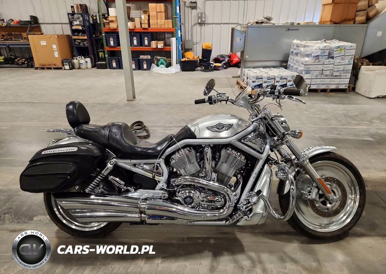 2003 Harley-Davidson Vrsca – zdjęcie 1 z 9