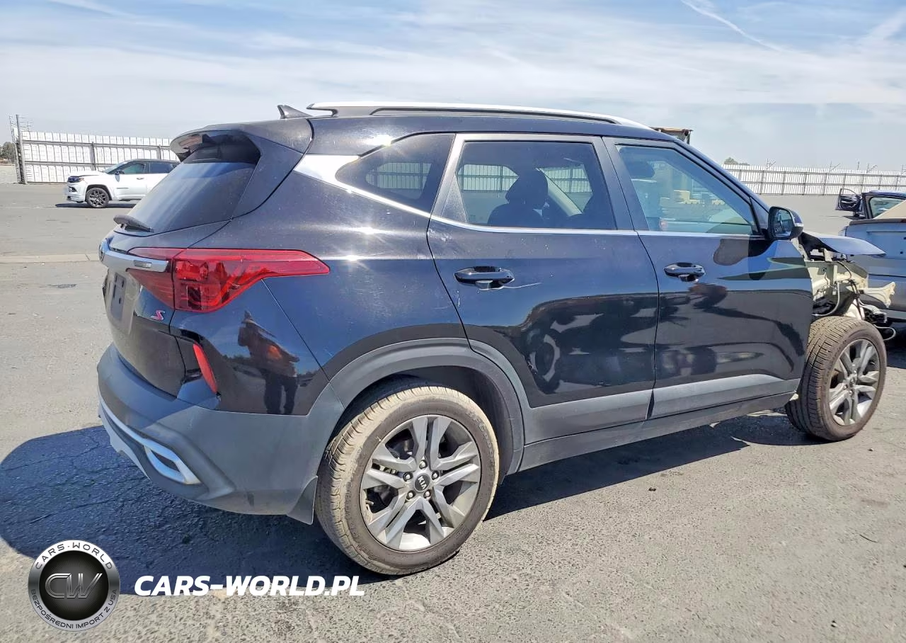 2021 Kia Seltos S VIN:KNDEU2AA2M7141663 - 3