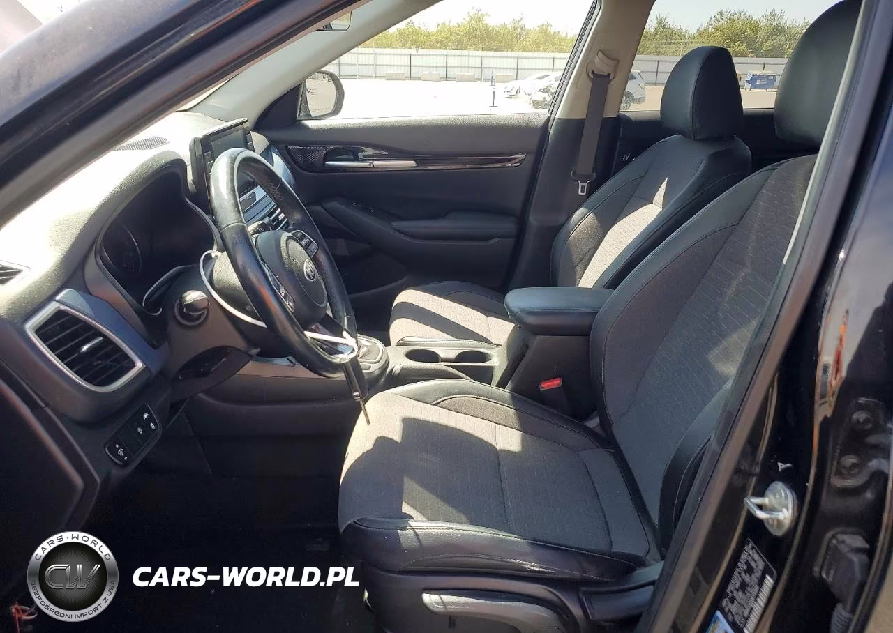 2021 Kia Seltos S VIN:KNDEU2AA2M7141663 - 7