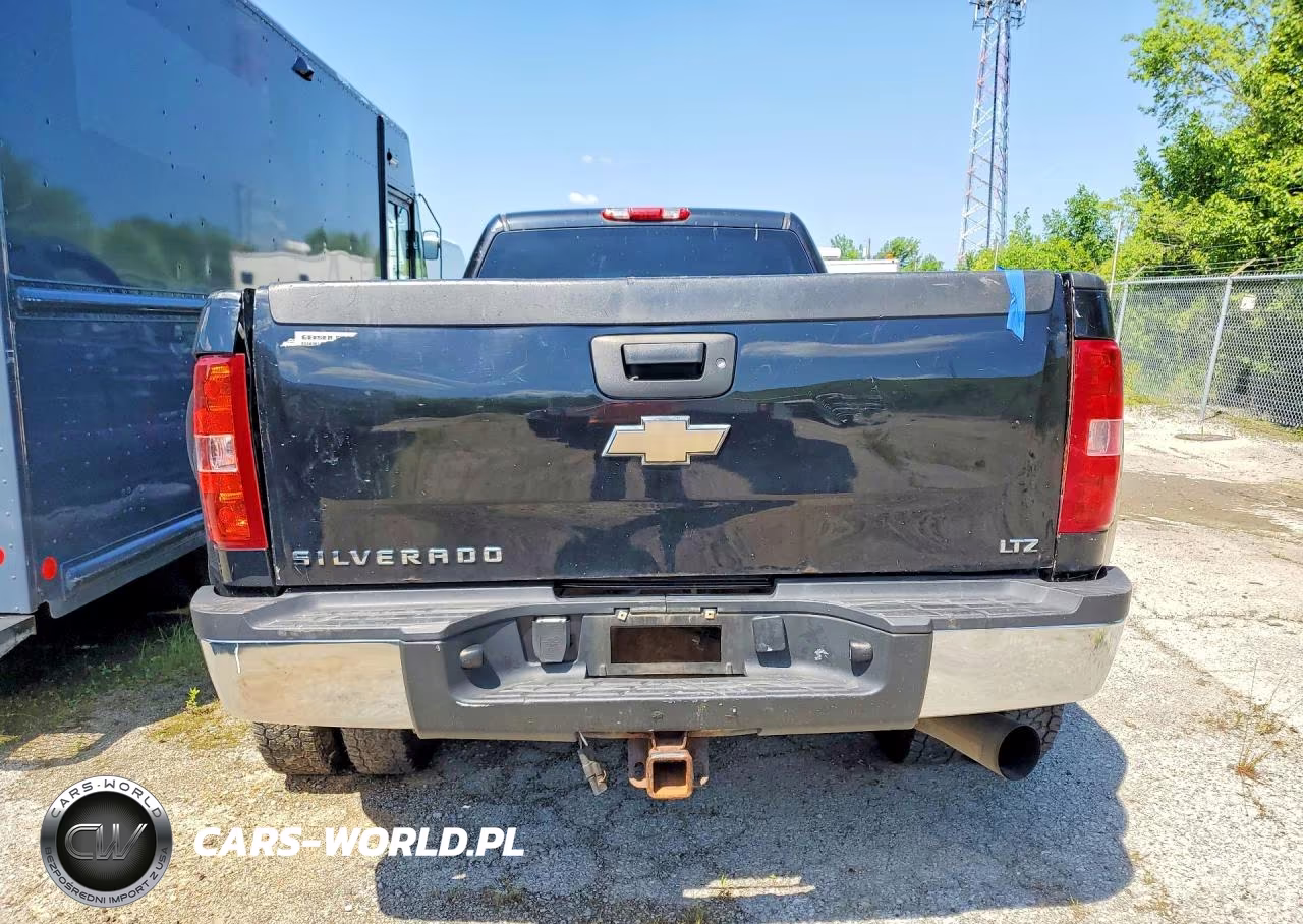 2007 Chevrolet Silverado K3500 VIN:1GCJK33647F554455 - 6