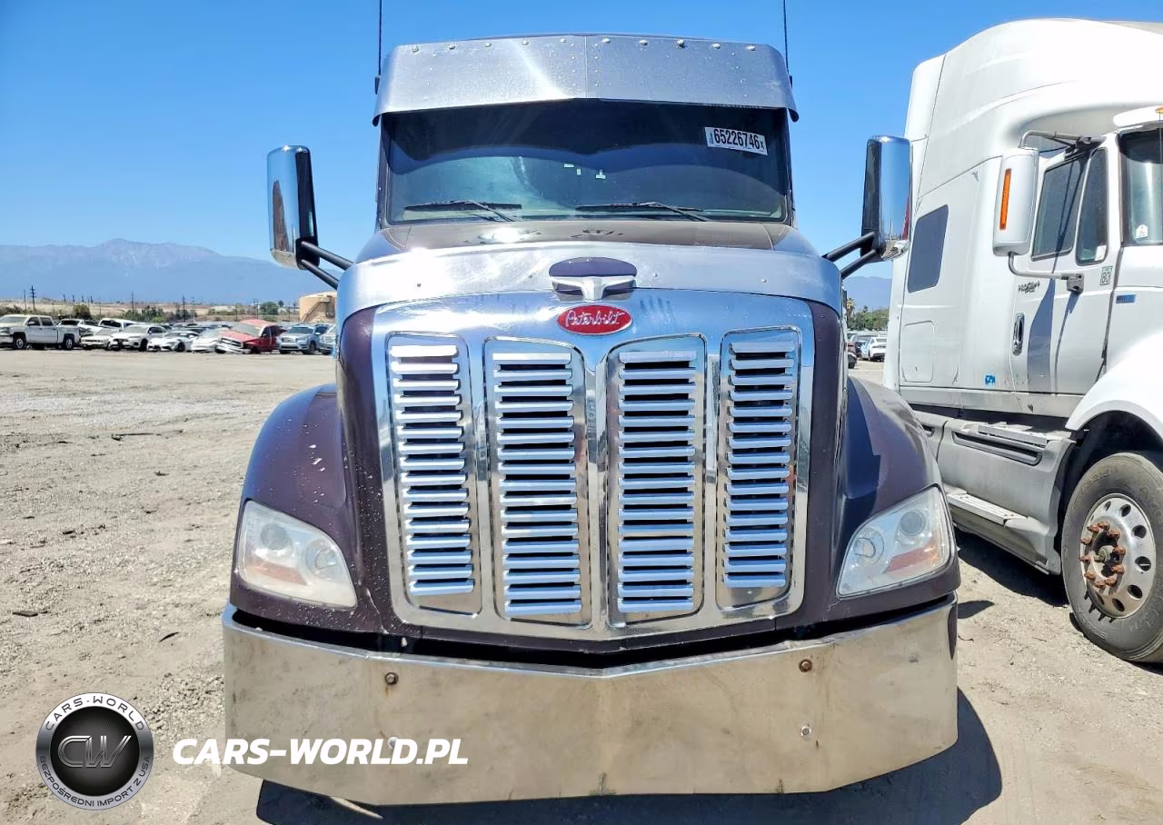 2015 Peterbilt 579 VIN:1XPBD49X9FD260059 - 13