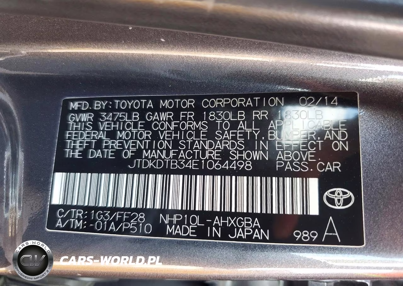 2014 Toyota Prius C Three VIN:JTDKDTB34E1064498 - 12