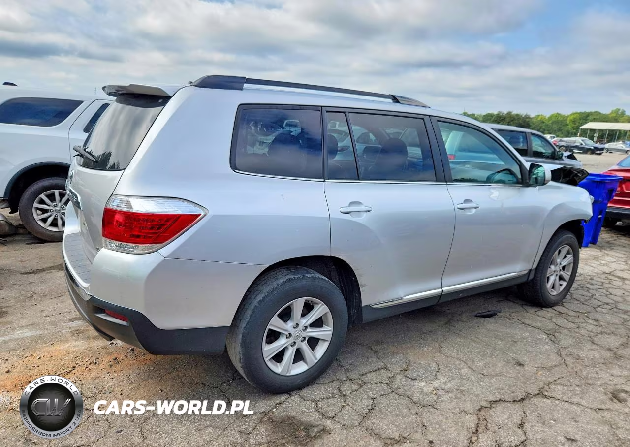 2013 Toyota Highlander Se VIN:5TDBK3EH7DS233203 - 3