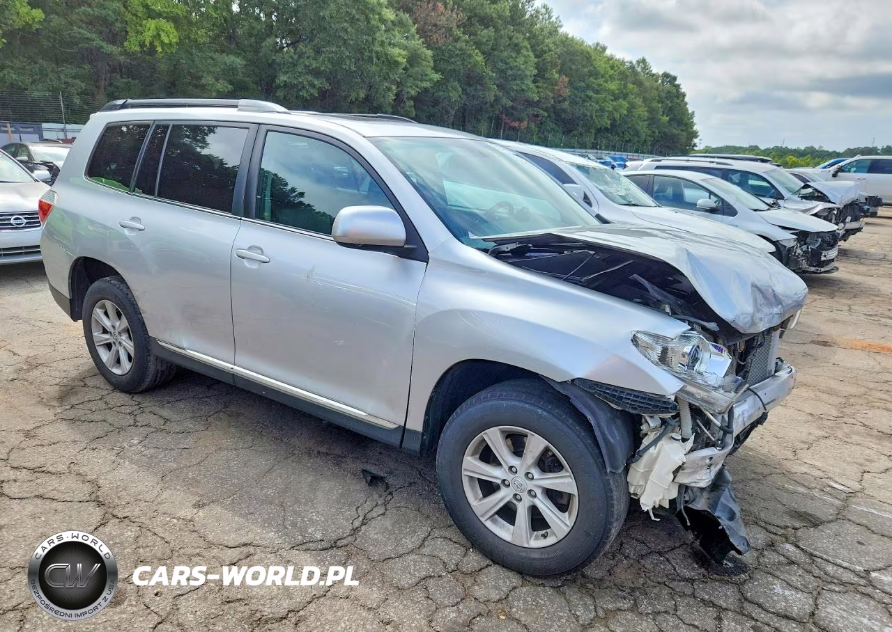 2013 Toyota Highlander Se VIN:5TDBK3EH7DS233203 - 4