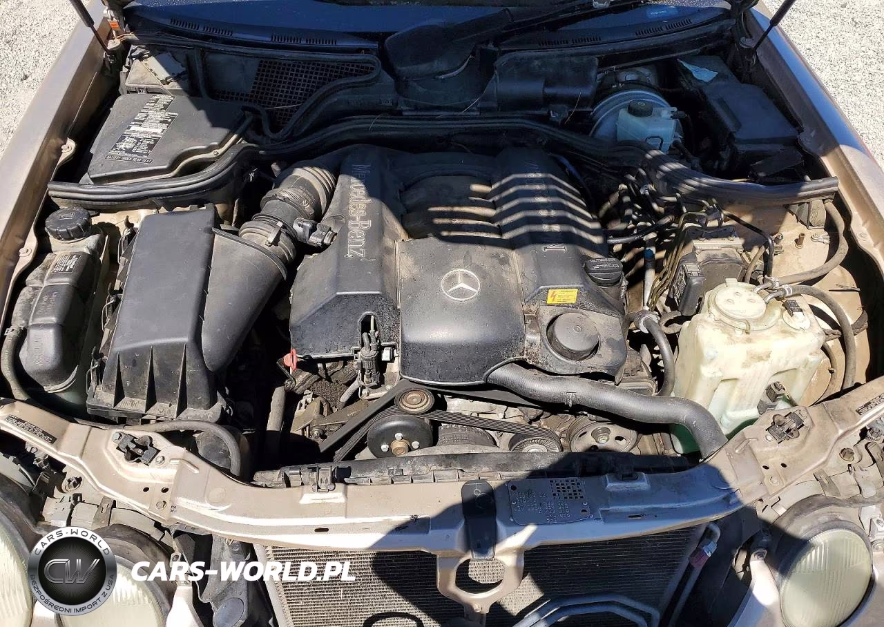2000 Mercedes-Benz E 320 VIN:WDBJF65J1YB164220 - 11