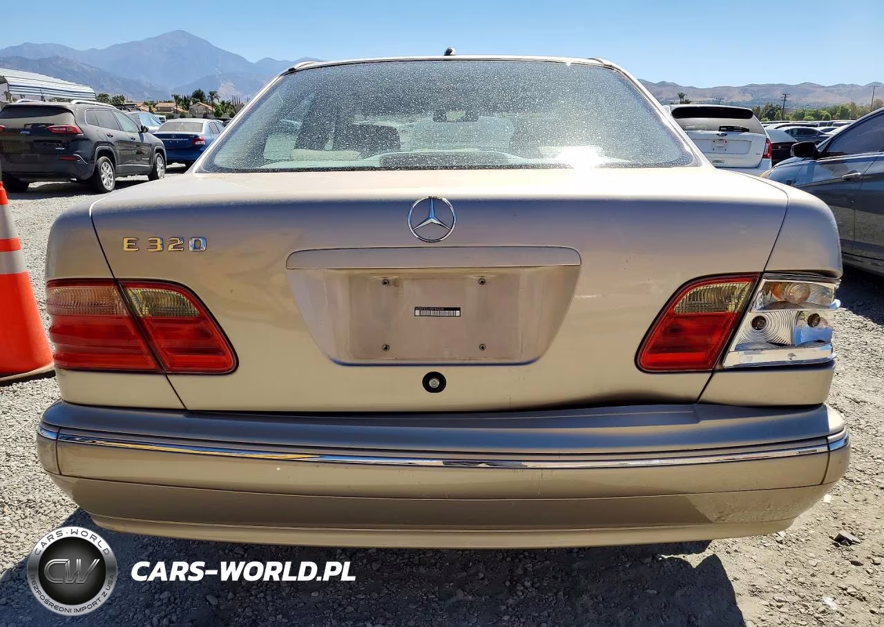 2000 Mercedes-Benz E 320 VIN:WDBJF65J1YB164220 - 6
