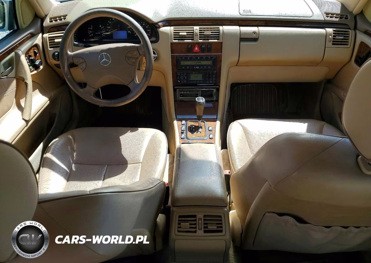 2000 Mercedes-Benz E 320 VIN:WDBJF65J1YB164220 - 8