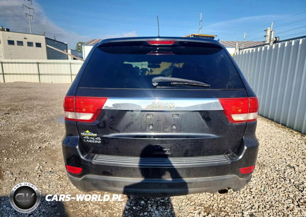 2013 Jeep Grand Cherokee Laredo VIN:1C4RJFAG8DC503265 - 6