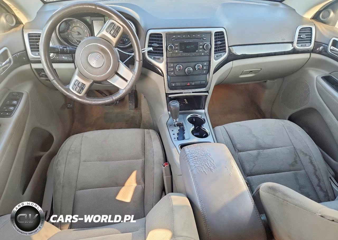 2013 Jeep Grand Cherokee Laredo VIN:1C4RJFAG8DC503265 - 8