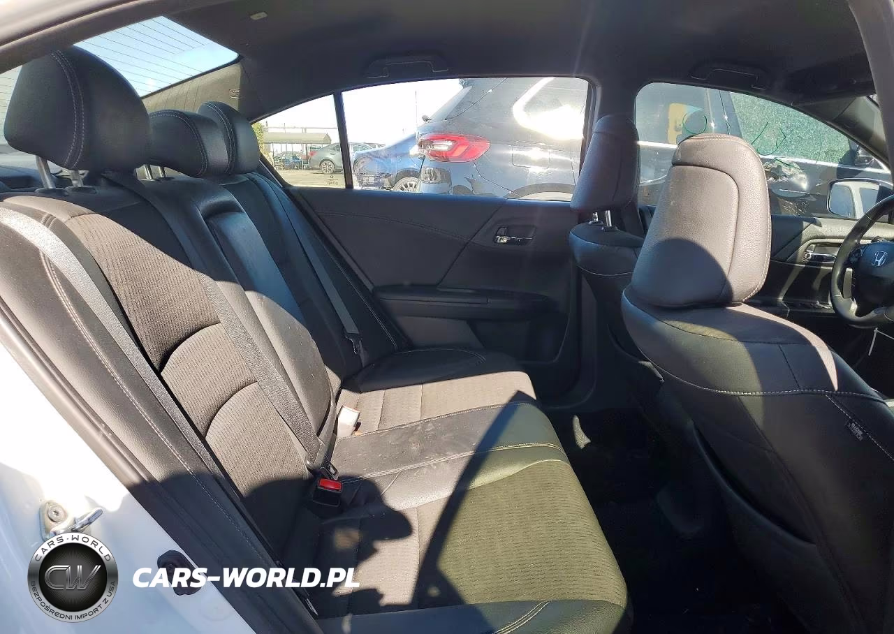 2017 Honda Accord Sport VIN:1HGCR2F50HA306804 - 10