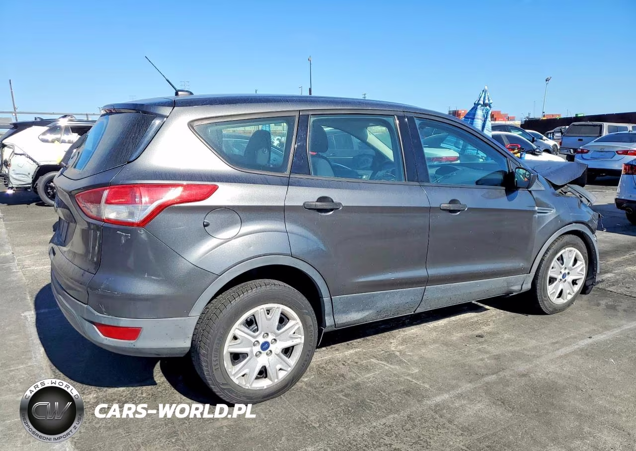 2015 Ford Escape S VIN:1FMCU0F72FUB49867 - 3