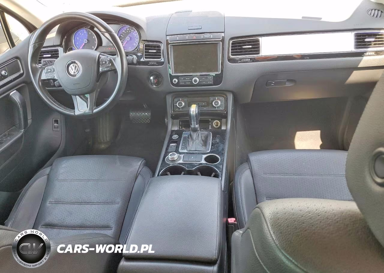 2015 Volkswagen Touareg V6 VIN:WVGEF9BP8FD005561 - 8