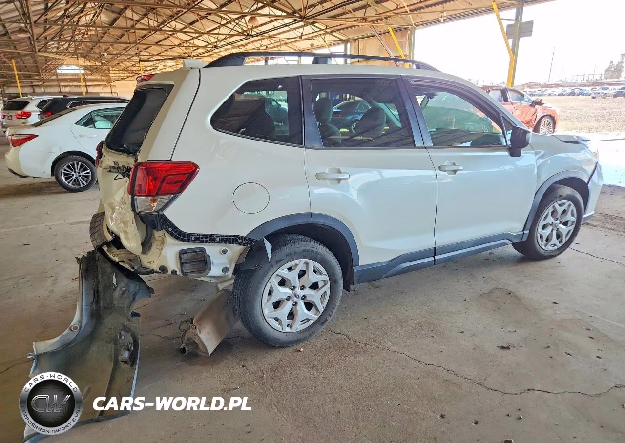 2020 Subaru Forester VIN:JF2SKADC9LH506818 - 3