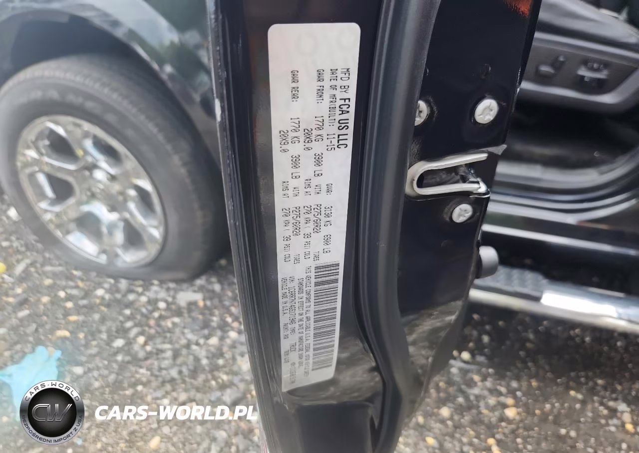 2016 Ram 1500 Laramie VIN:1C6RR7NT4GS171946 - 12