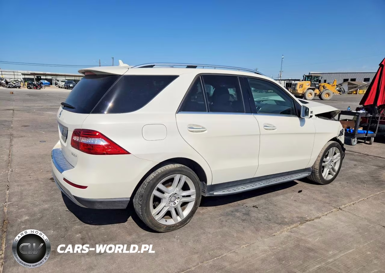 2015 Mercedes-Benz Ml 350 VIN:4JGDA5JB3FA509686 - 3