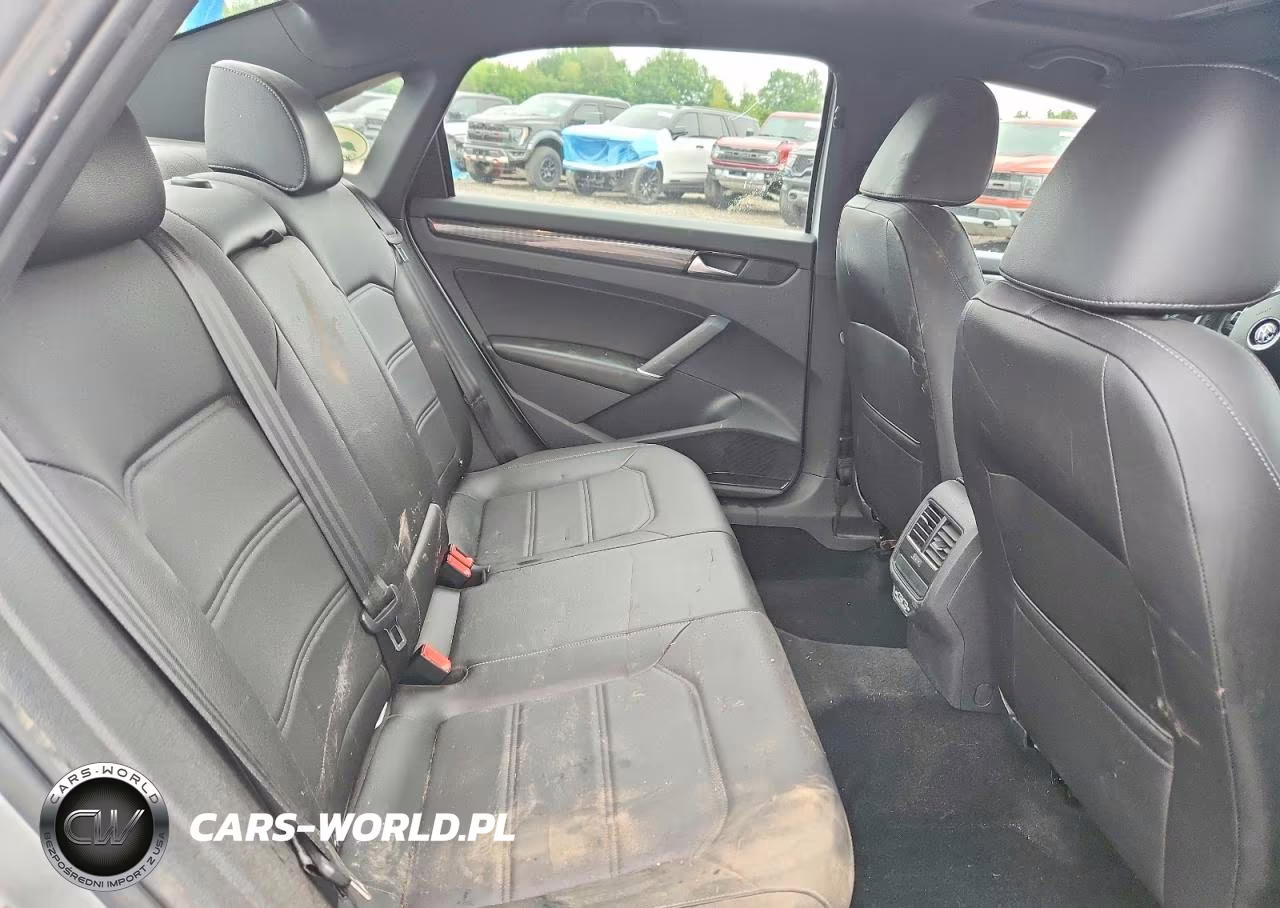 2021 Volkswagen Passat R-Line VIN:1VWMA7A39MC010737 - 10