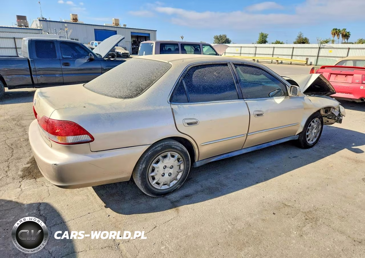 2001 Honda Accord Lx VIN:JHMCG66531C008364 - 3