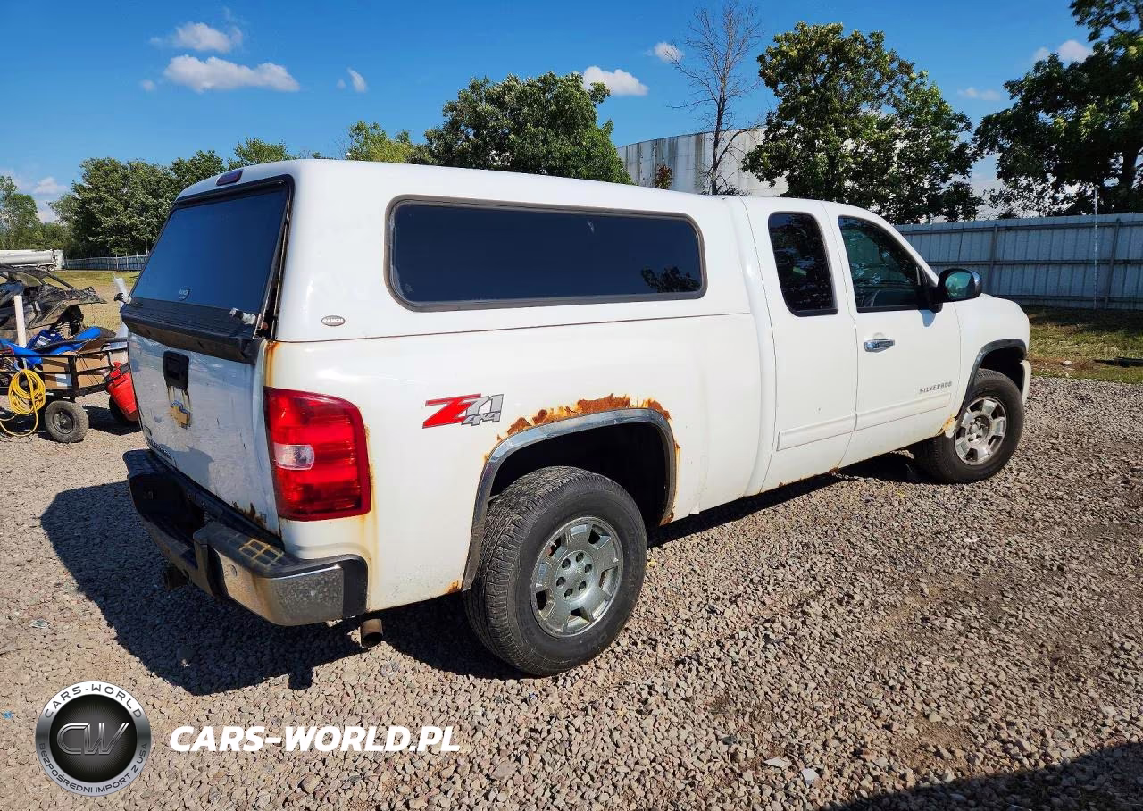 2011 Chevrolet Silverado K1500 Lt VIN:1GCRKSE37BZ437282 - 3