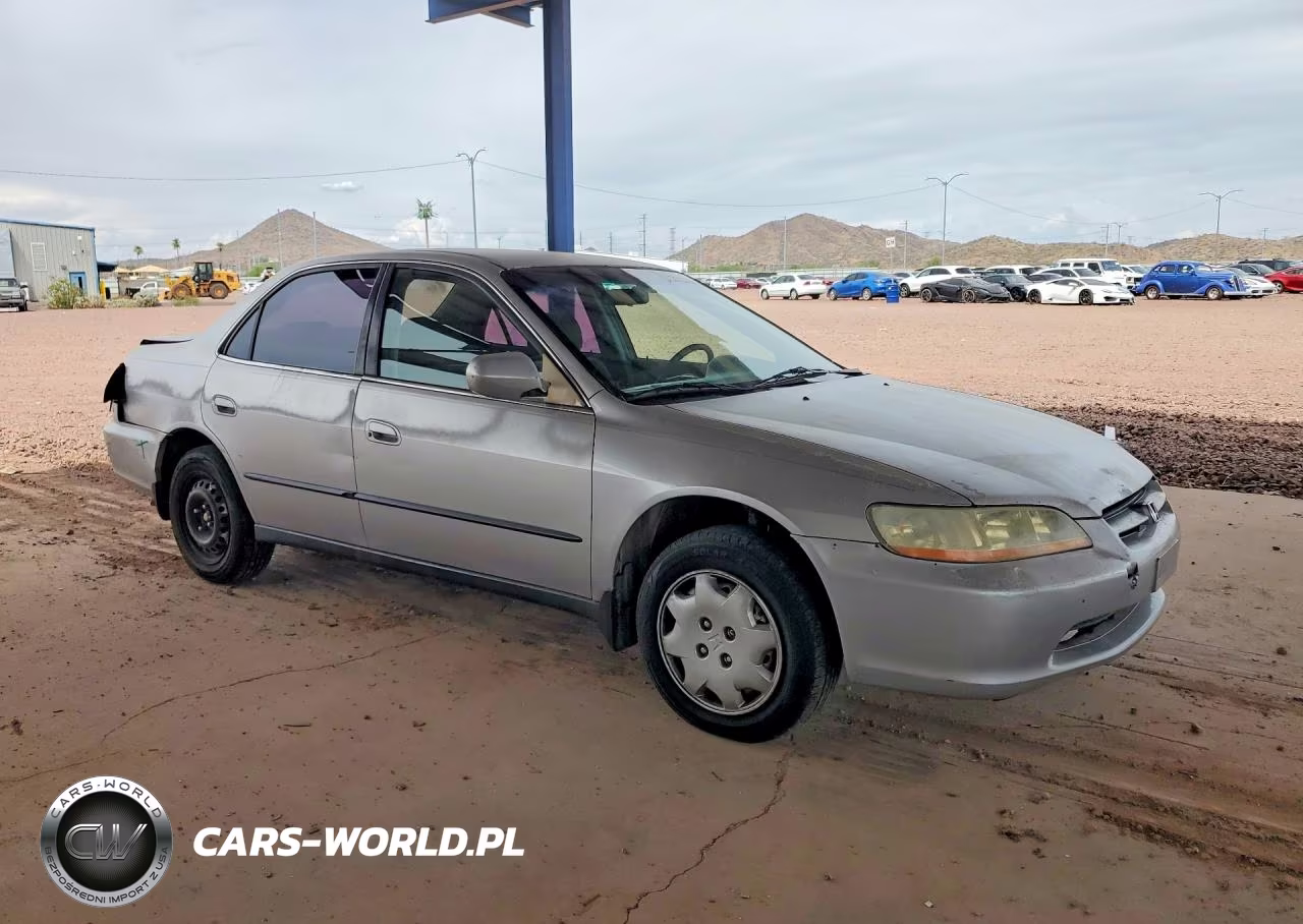 1999 Honda Accord Lx VIN:JHMCG5540XC033850 - 4