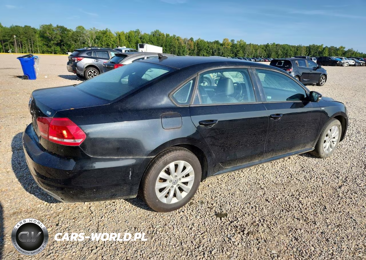 2015 Volkswagen Passat S VIN:1VWAT7A37FC054865 - 3
