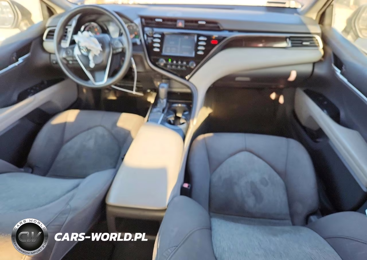 2019 Toyota Camry Le VIN:4T1B11HK1KU708900 - 8