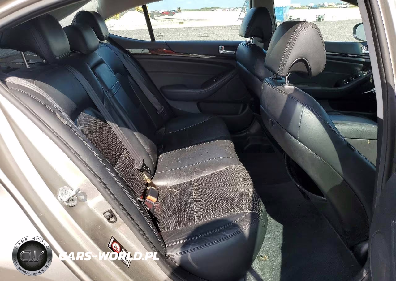2014 Kia Cadenza Premium VIN:KNALN4D73E5130181 - 10