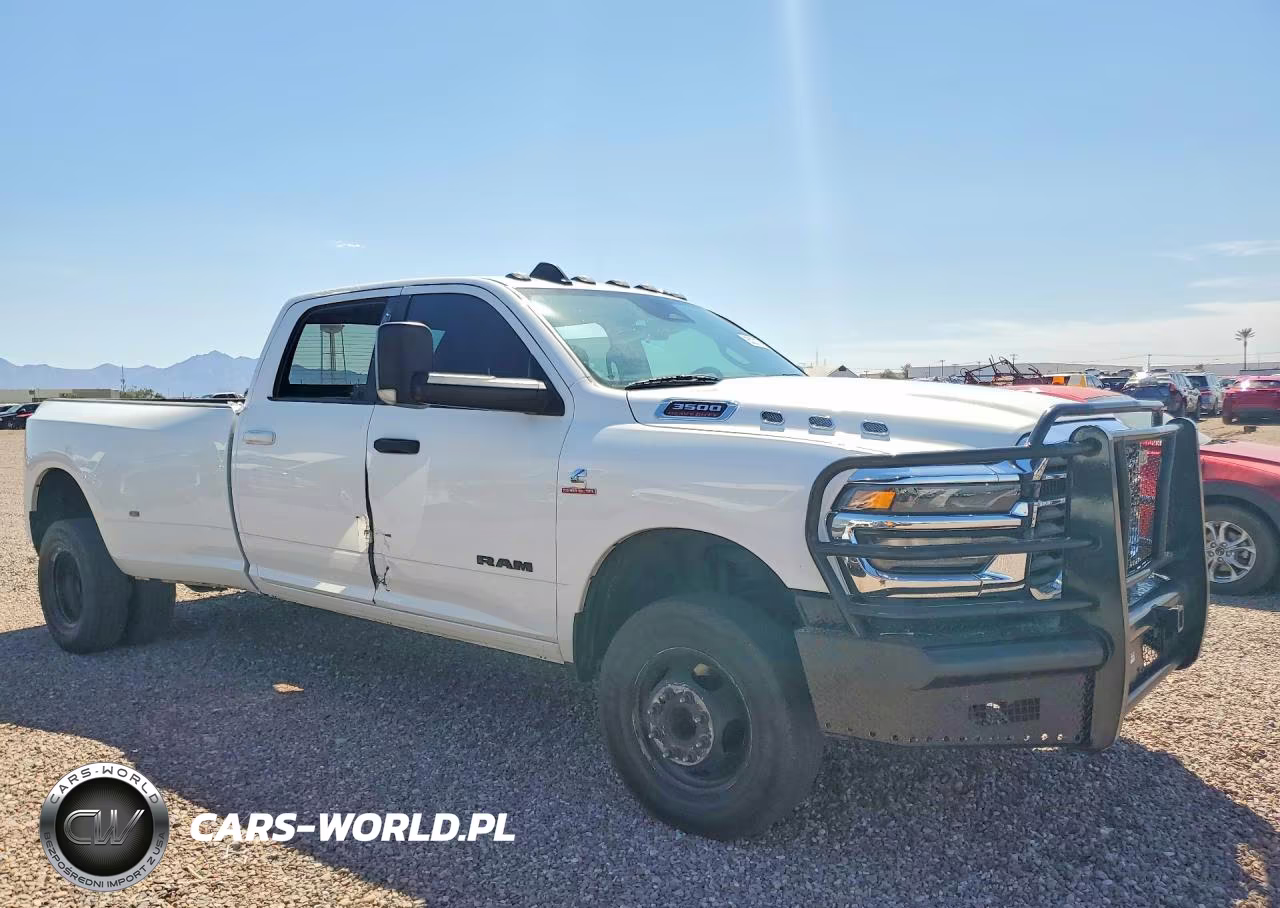 2026 Ram 3500 Tradesman VIN:3C63RRGL2TG152733 - 4