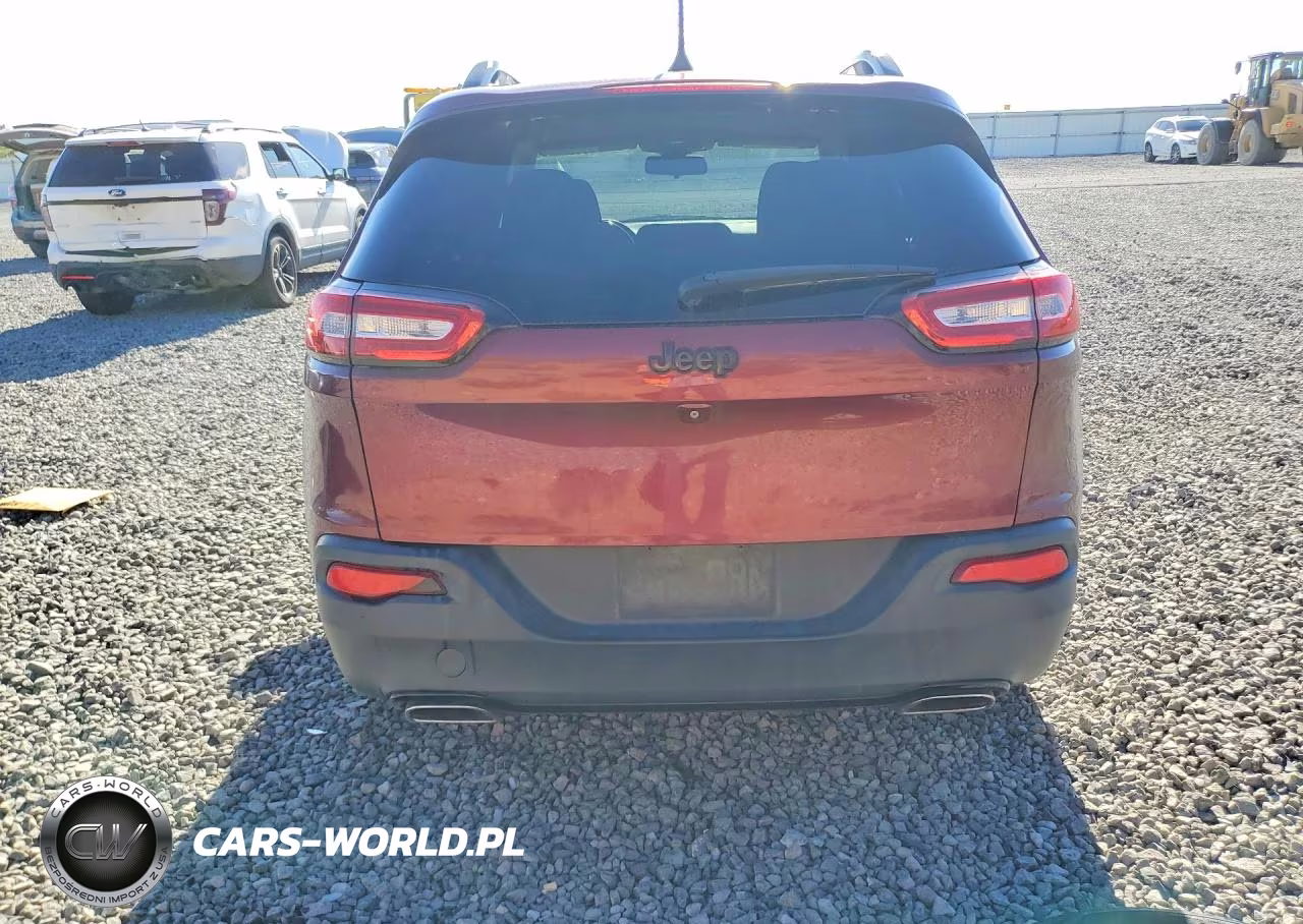 2018 Jeep Cherokee Latitude VIN:1C4PJLCX1JD621263 - 6