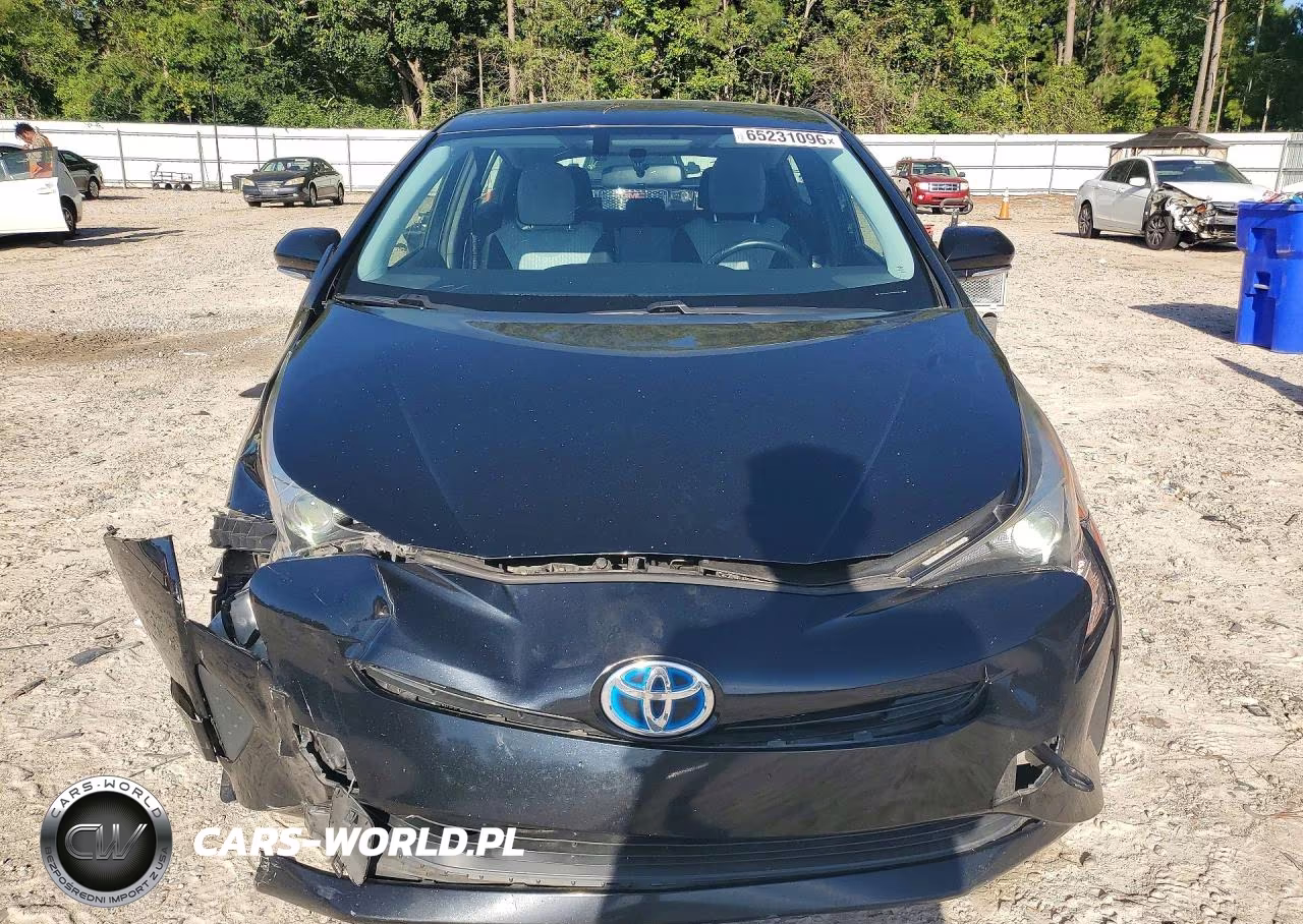 2016 Toyota Prius Three VIN:JTDKARFU2G3522562 - 5