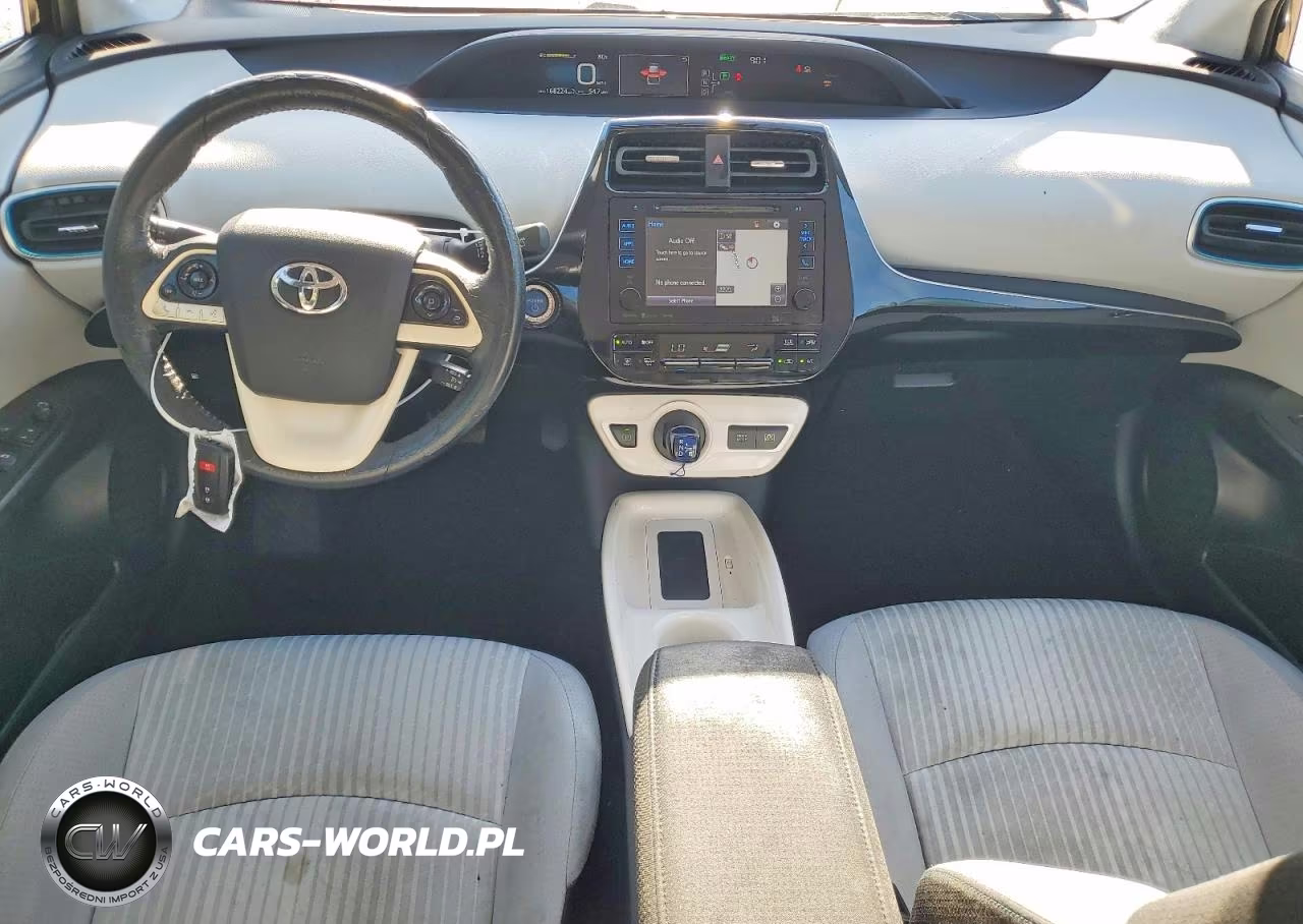 2016 Toyota Prius Three VIN:JTDKARFU2G3522562 - 8