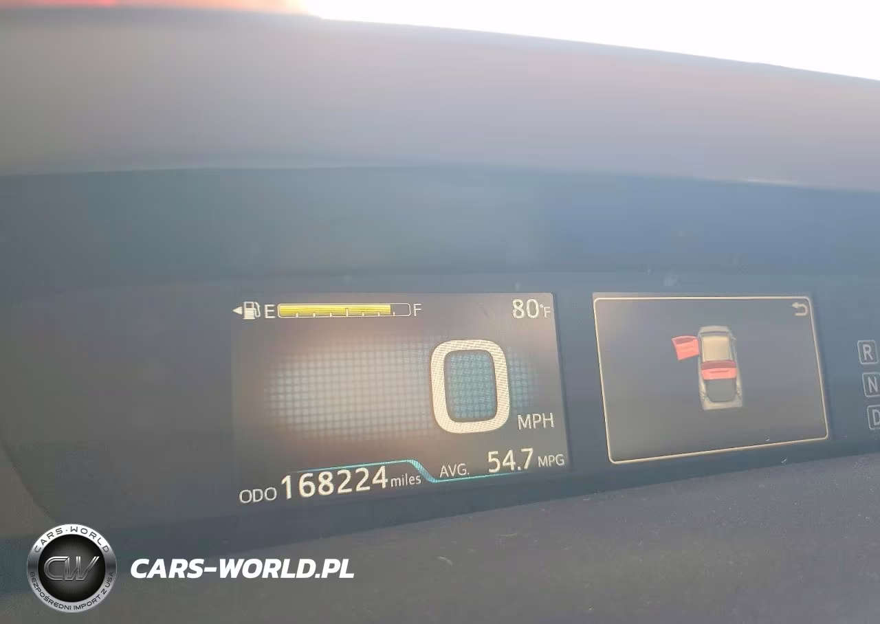 2016 Toyota Prius Three VIN:JTDKARFU2G3522562 - 9