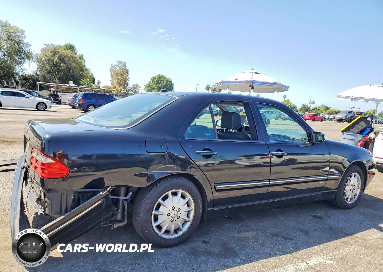 2000 Mercedes-Benz E 320 VIN:WDBJF65G1YA966874 - 3