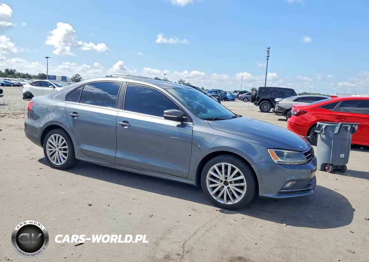 2015 Volkswagen Jetta Se VIN:3VWD07AJ3FM403068 - 4