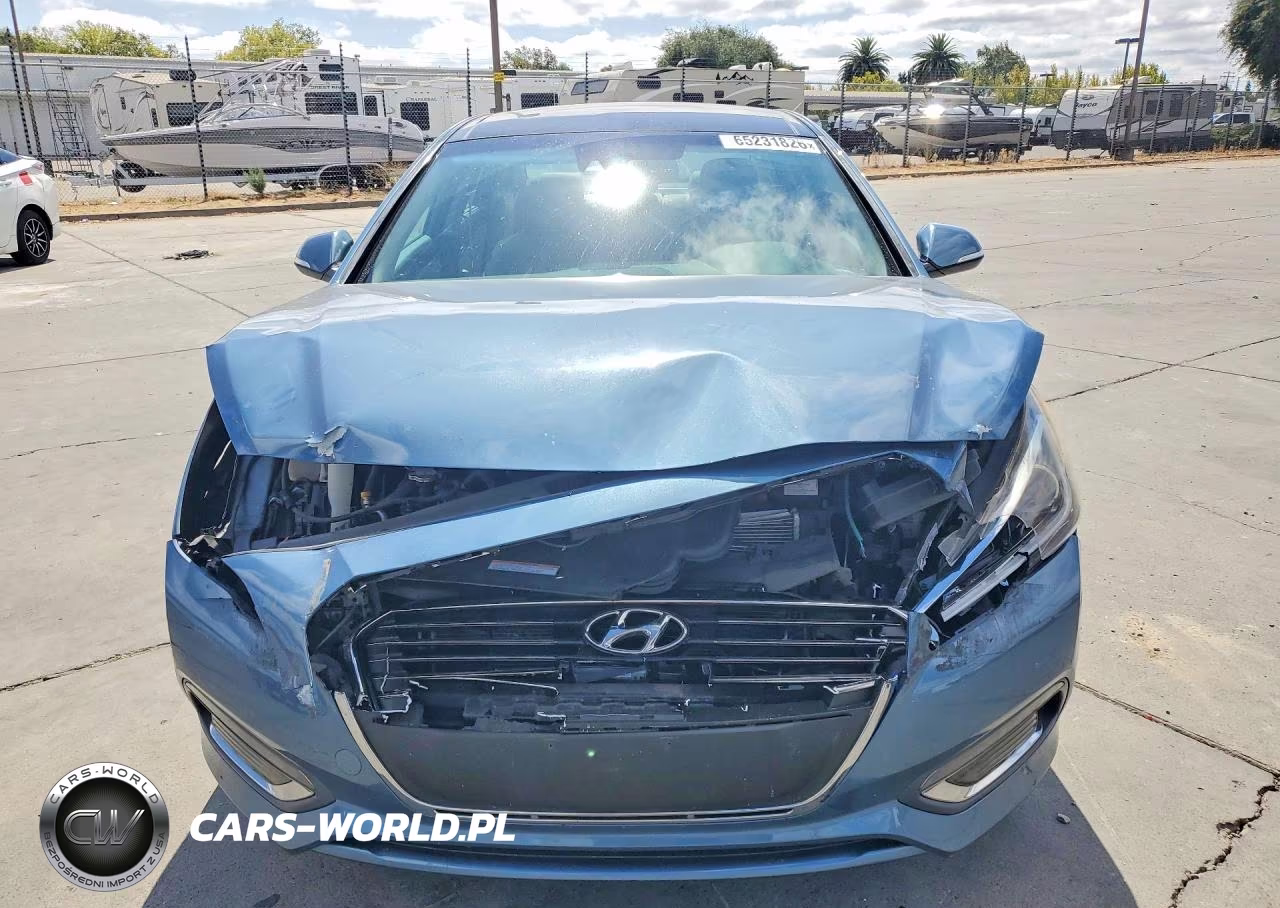 2016 Hyundai Sonata Hybrid Limited VIN:KMHE34L15GA009642 - 5