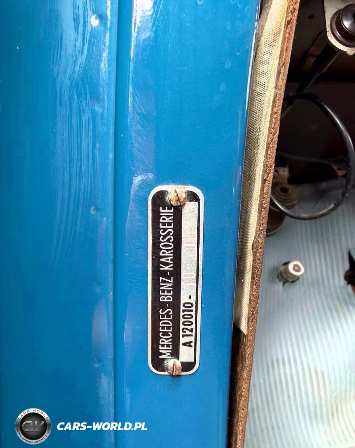 1960 Mercedes-Benz 180 VIN:002029 - 11