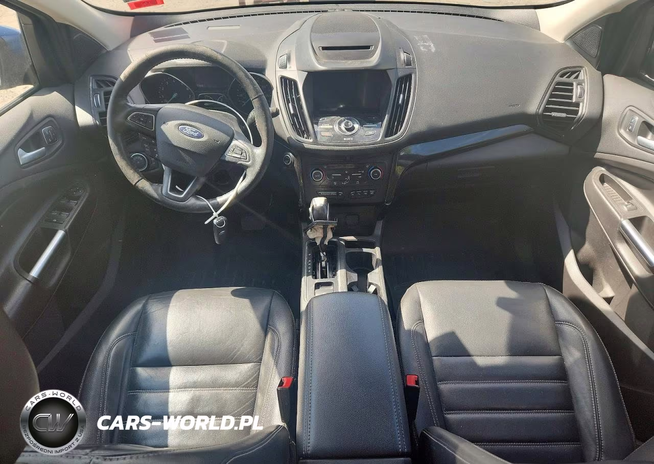 2018 Ford Escape Titanium VIN:1FMCU9J9XJUA77077 - 8