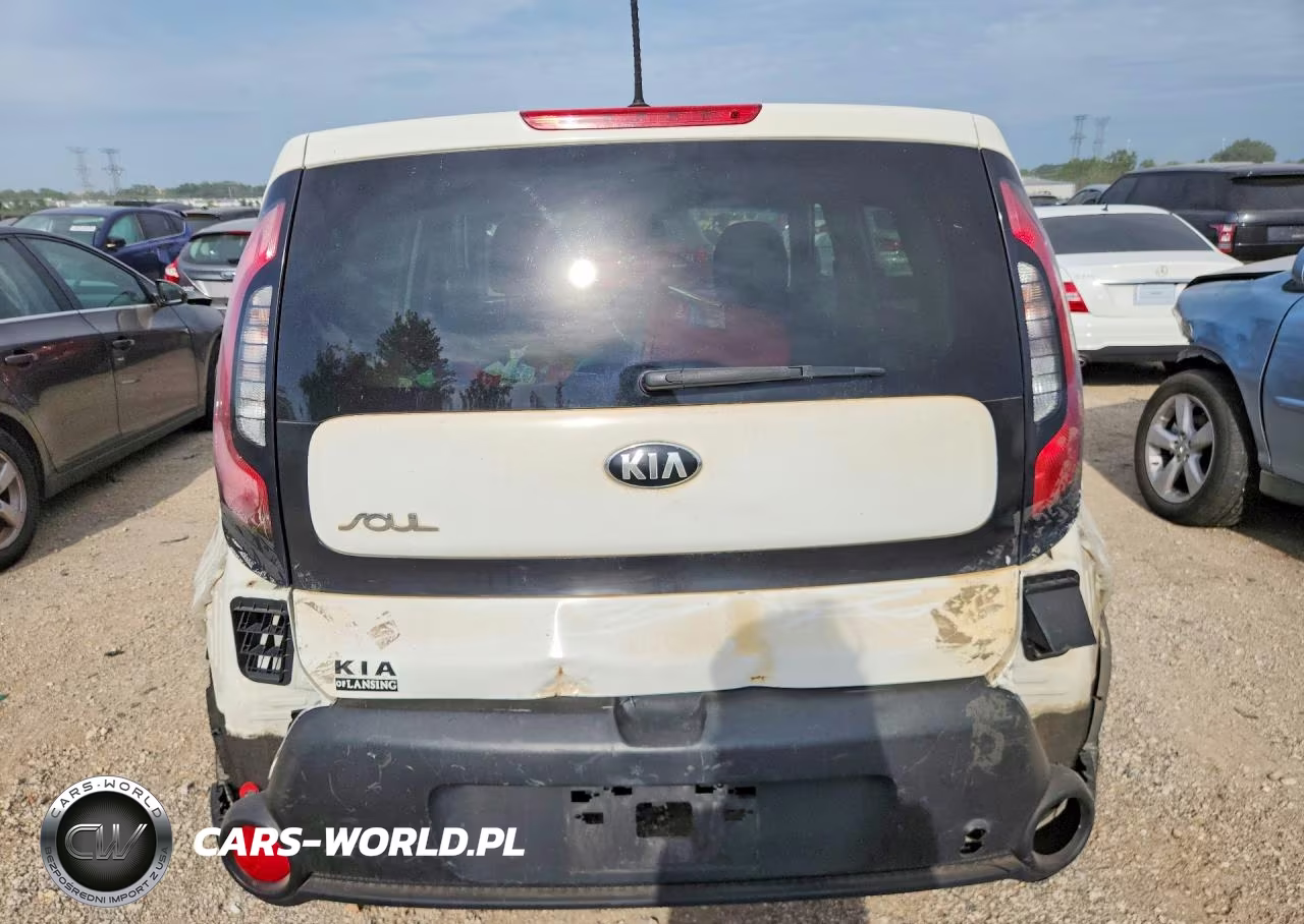 2015 Kia Soul + VIN:KNDJP3A52F7788324 - 6