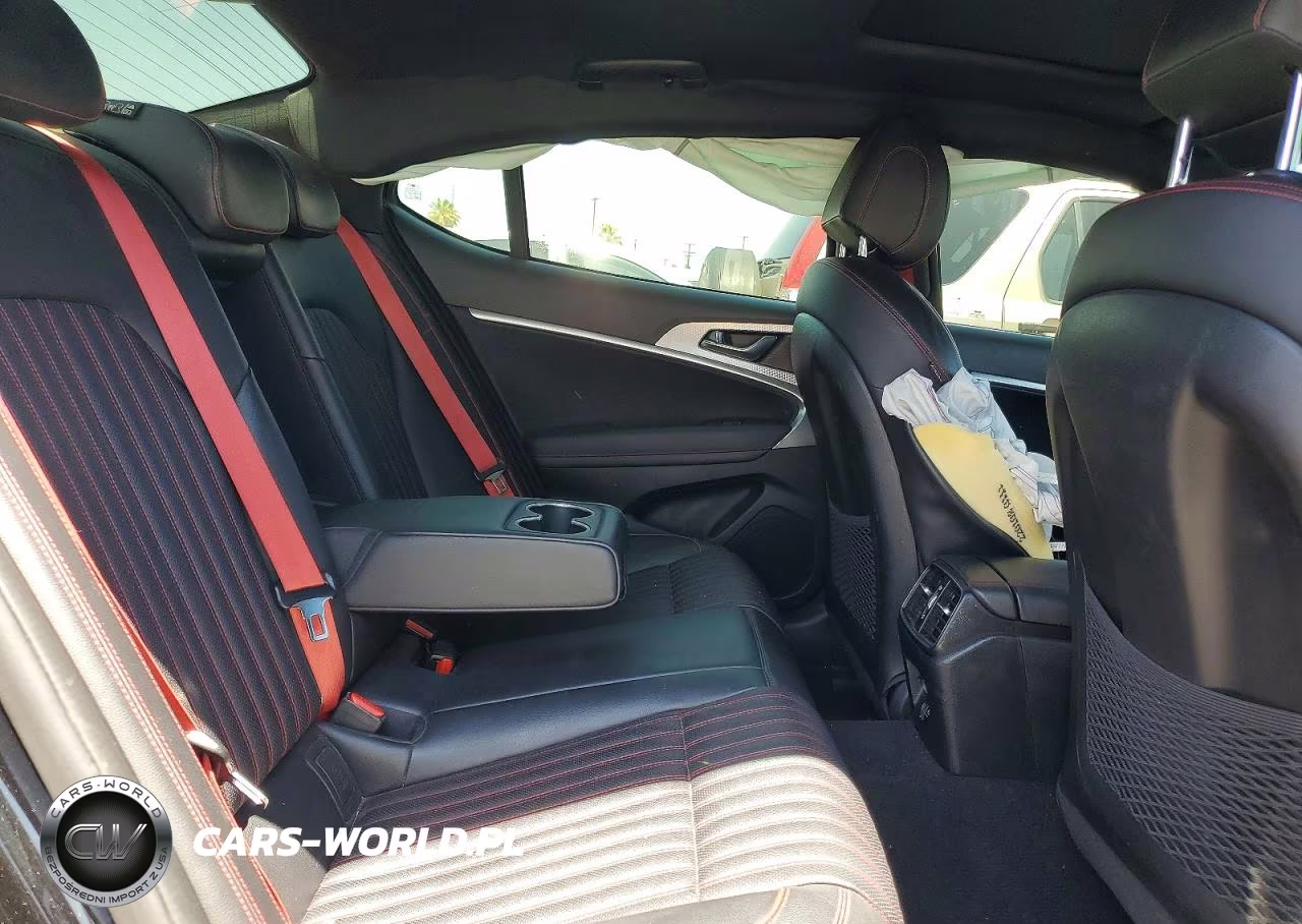 2022 Genesis G70 3.3T Standard VIN:KMTG54TE5NU099933 - 10