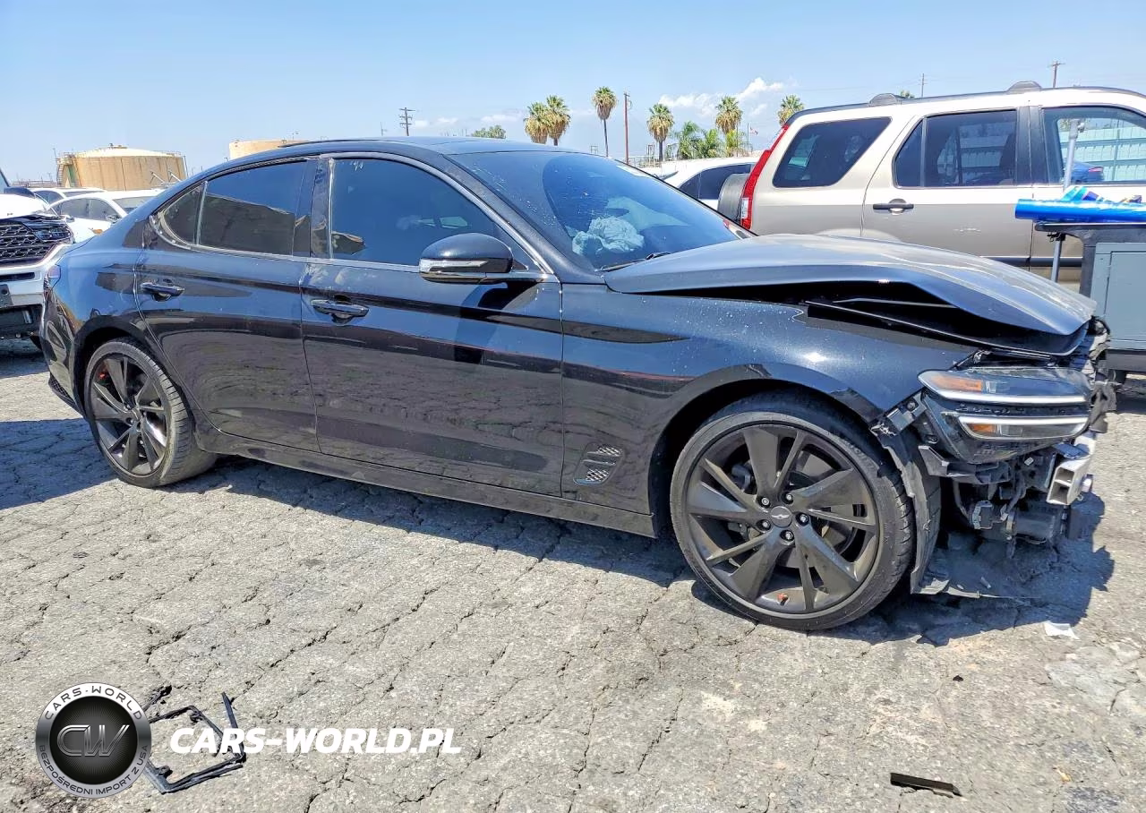2022 Genesis G70 3.3T Standard VIN:KMTG54TE5NU099933 - 4