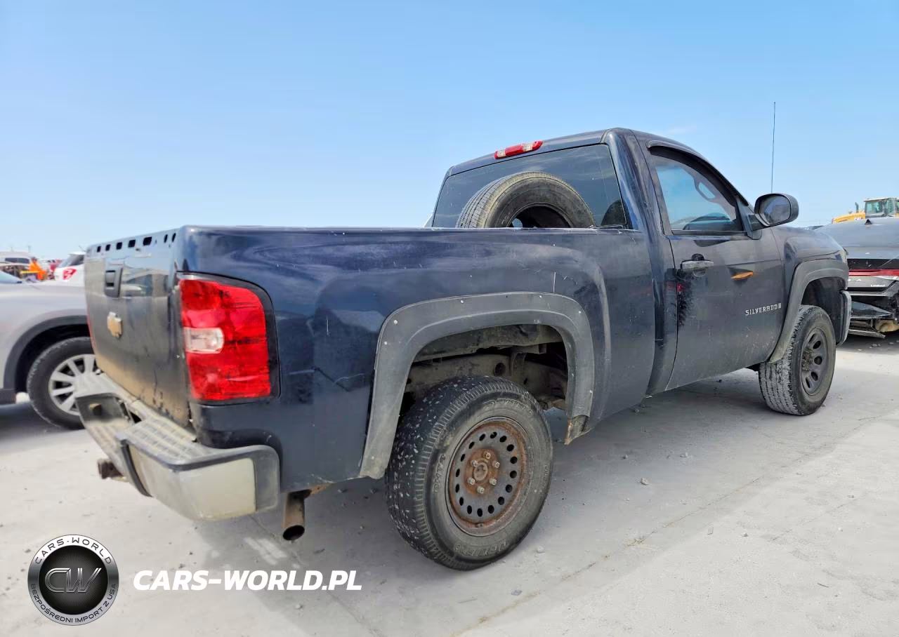2008 Chevrolet Silverado C1500 VIN:1GCEC14X18Z233208 - 3