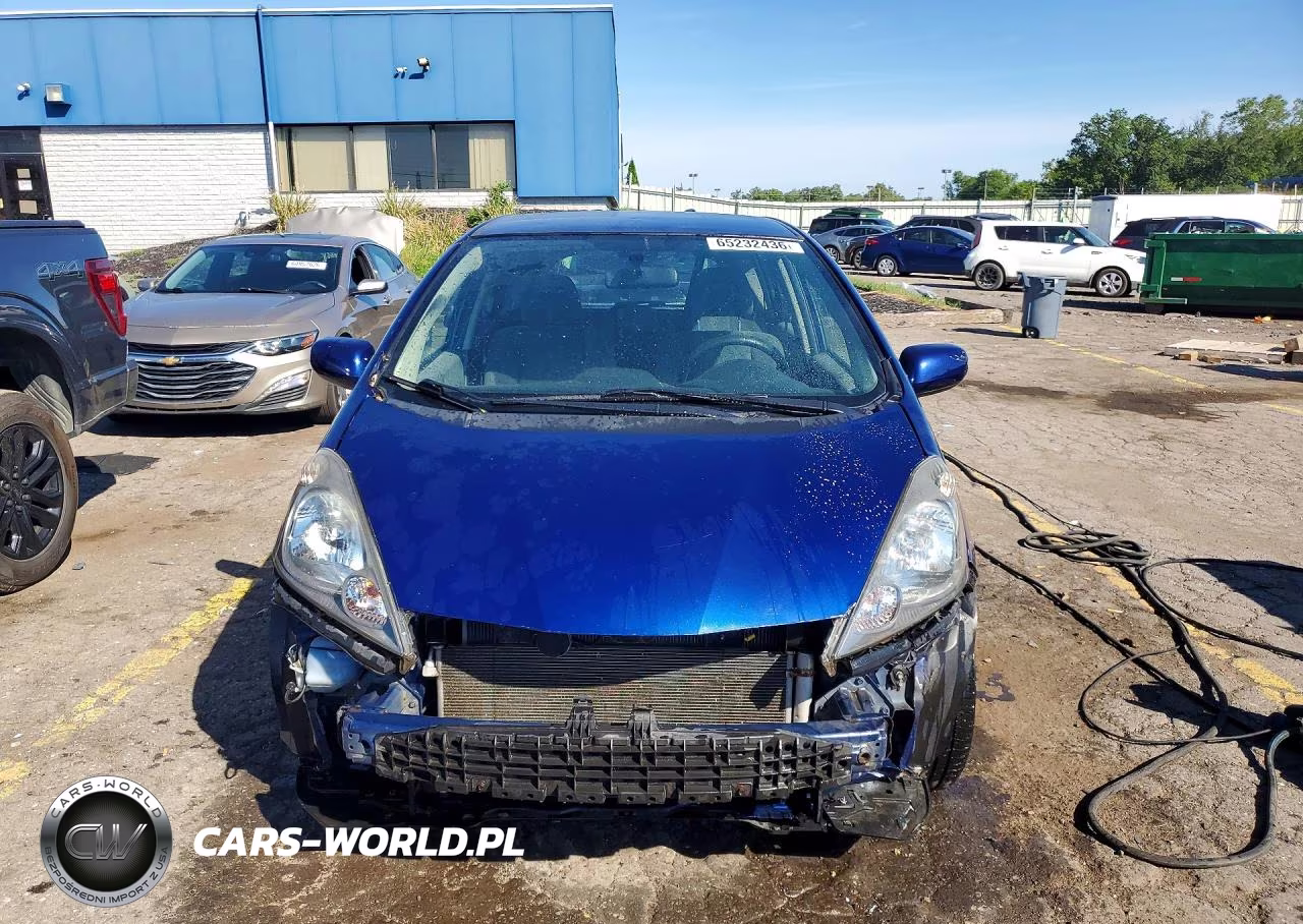 2012 Honda Fit VIN:JHMGE8G35CC034175 - 5